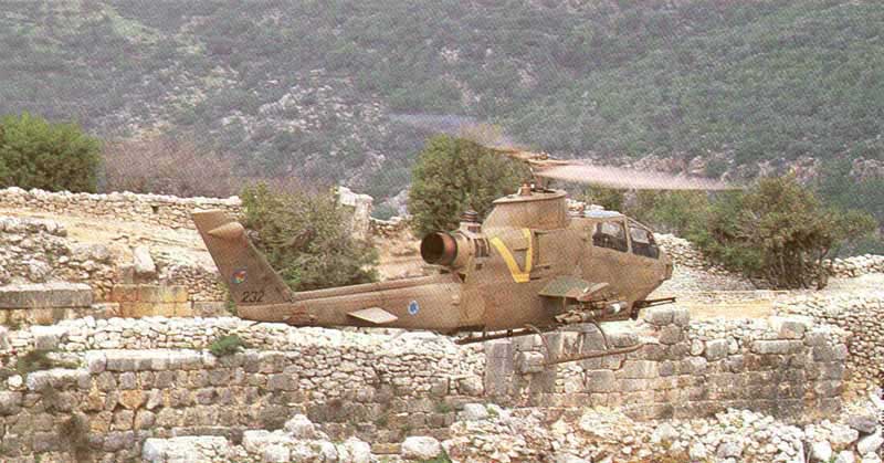Image: AH-1F Cobra in flight