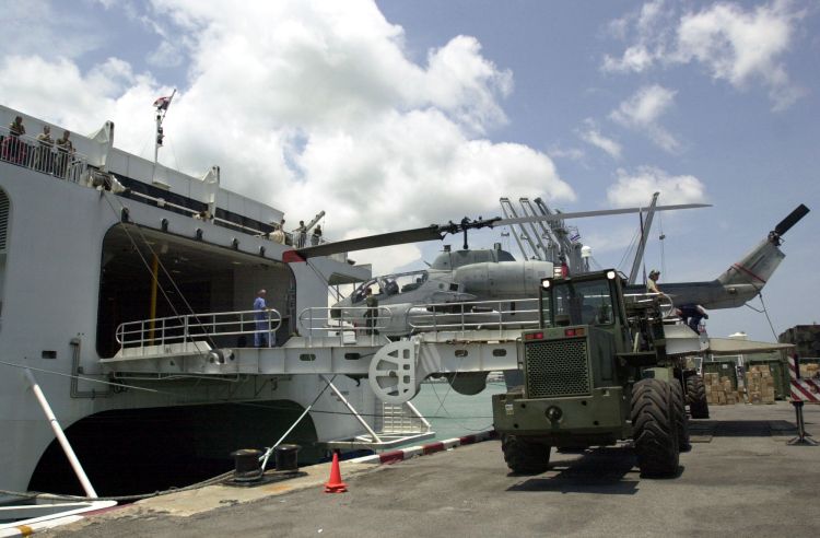 Image: AH-1W Cobra Attack Helicopter